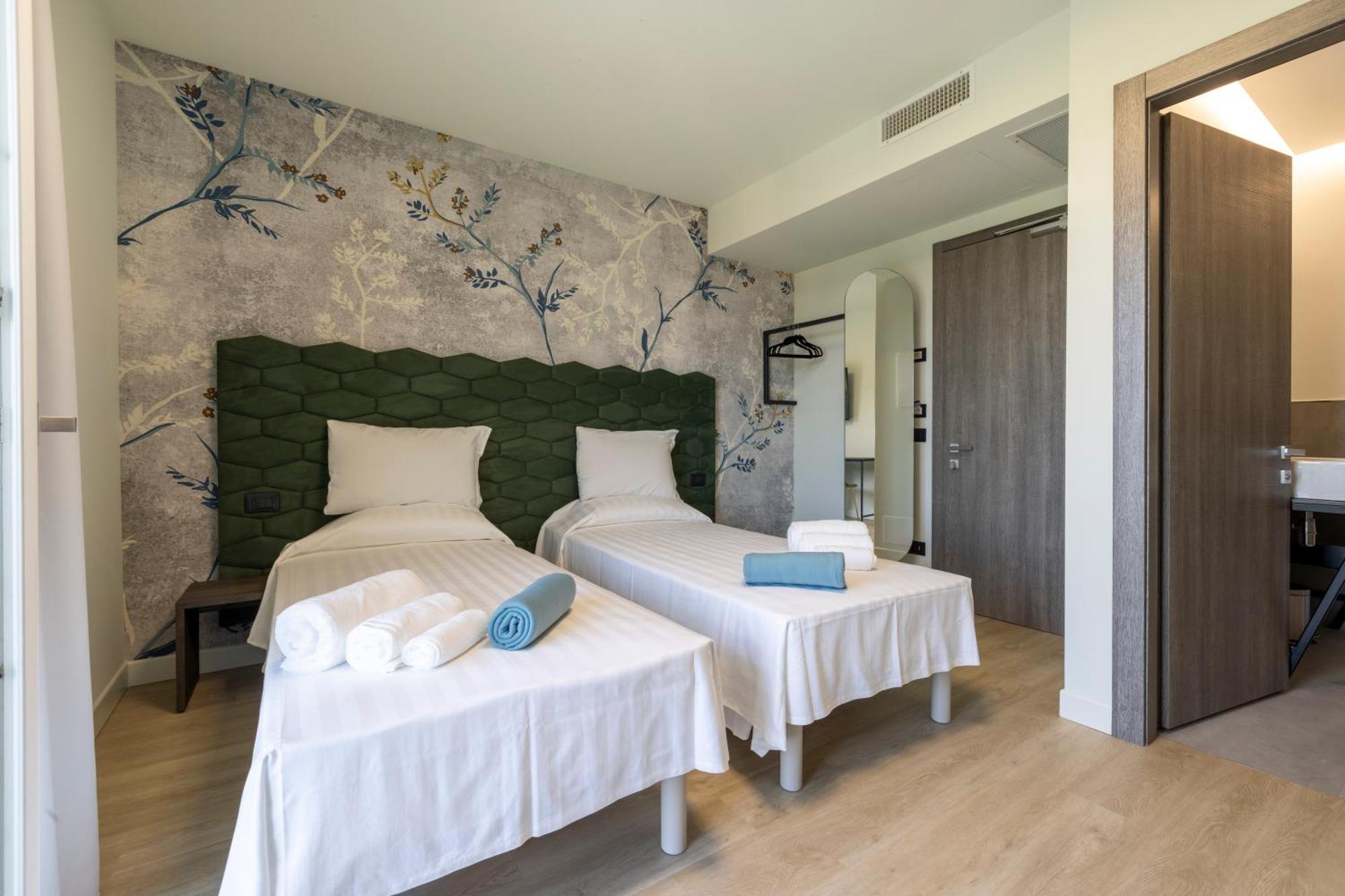 Hotel Vita سالو المظهر الخارجي الصورة