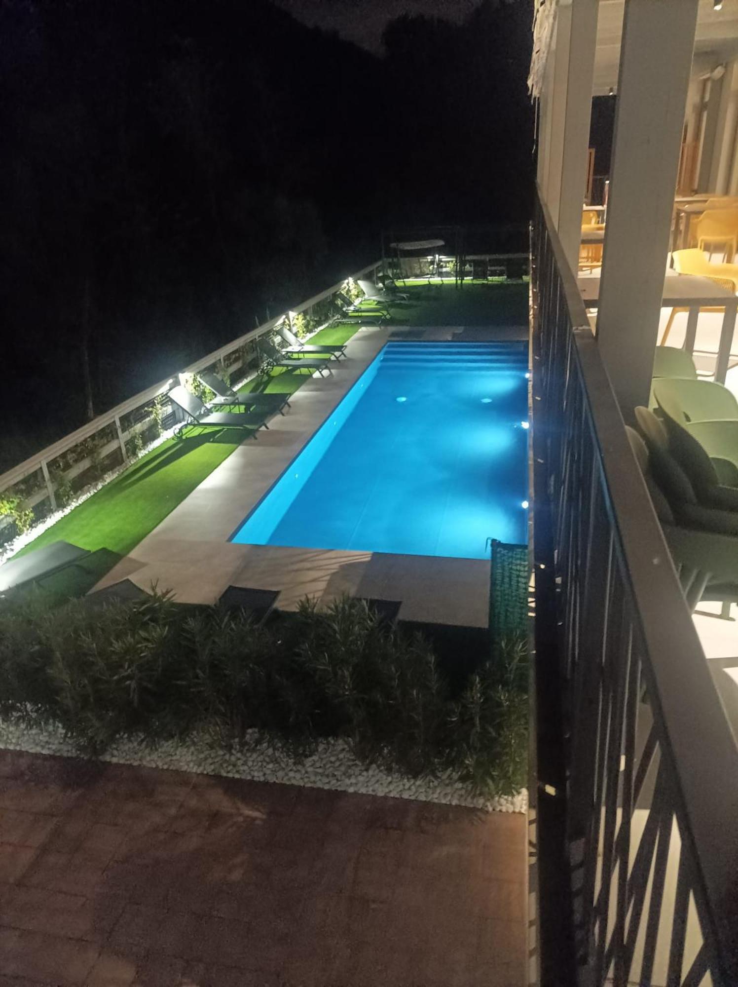 Hotel Vita سالو المظهر الخارجي الصورة